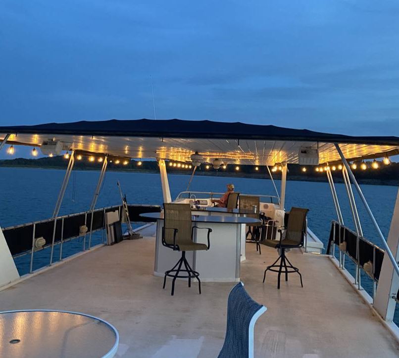 The new lights on the Create.Buzz at dusk.